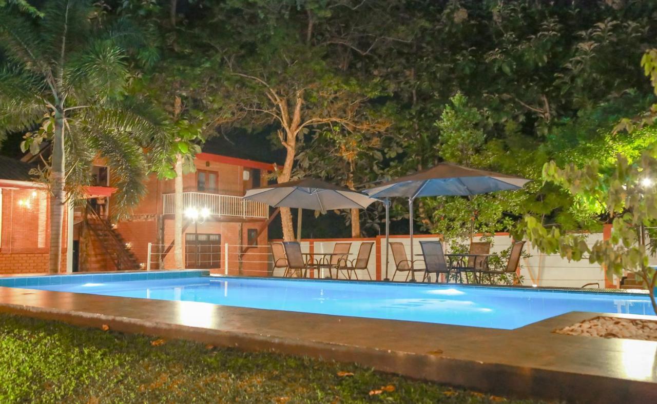 Hotel Tepraas Sigirîya Extérieur photo